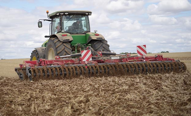 Bien choisir son rouleau pour son outil de travail du sol !