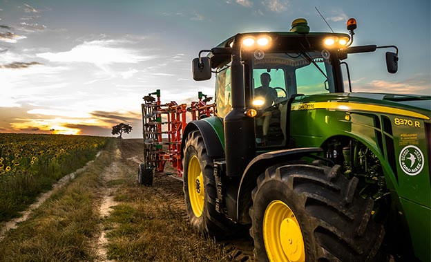 Tout savoir sur votre &eacute;clairage et vos signal&eacute;tiques tracteurs