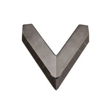 Mise triangulaire carbure à souder, pour aileron de déchaumeur, largeur 150 mm
