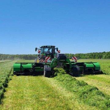 Andaineur à tapis MRG 2-900, 10,60 mètres, SAMASZ