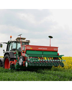 Combin&eacute; de semis AT30 + SR300, d&eacute;chaumeur &agrave; disques avec port &agrave; court hydraulique et semoir &agrave; disques, AGROMASZ