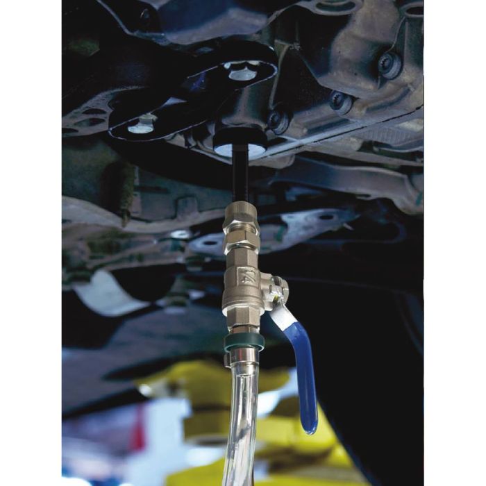 Réservoir pour remplissage d'huile de transmission 7,5 litres avec 8 adaptateurs, DRAKKAR