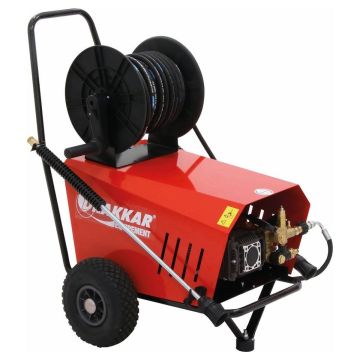 Nettoyeur haute pression eau froide DRAKKAR, 380V, 230 bar, débit 14 l/min - 840 l/h, système total stop avec enrouleur 20 mètres, lance turbo