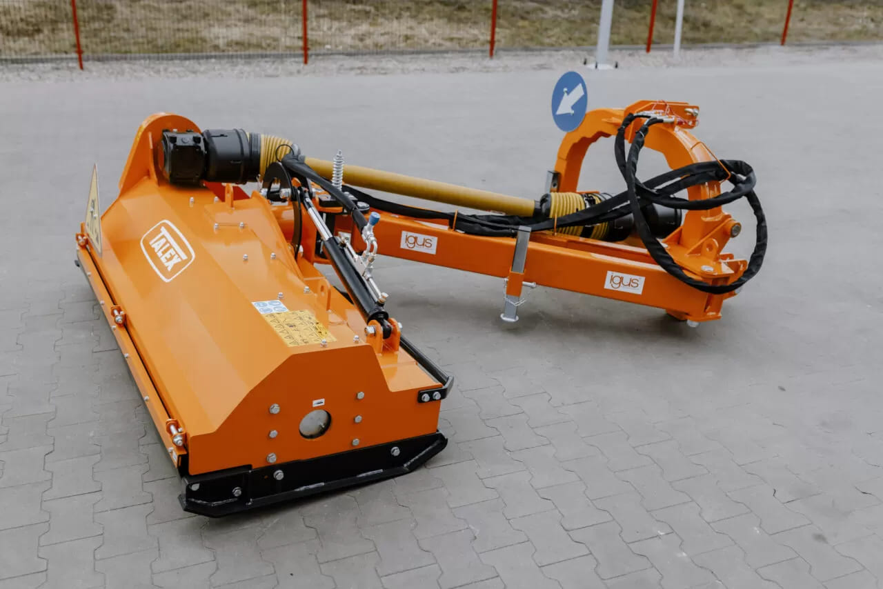 Broyeur d'accotement Leopard RB au sol